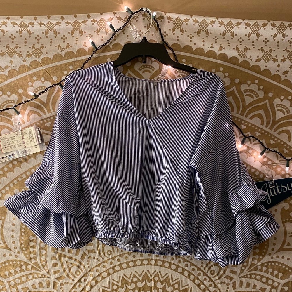 3 for $20 ELEGANT BLOUSE 🌀
